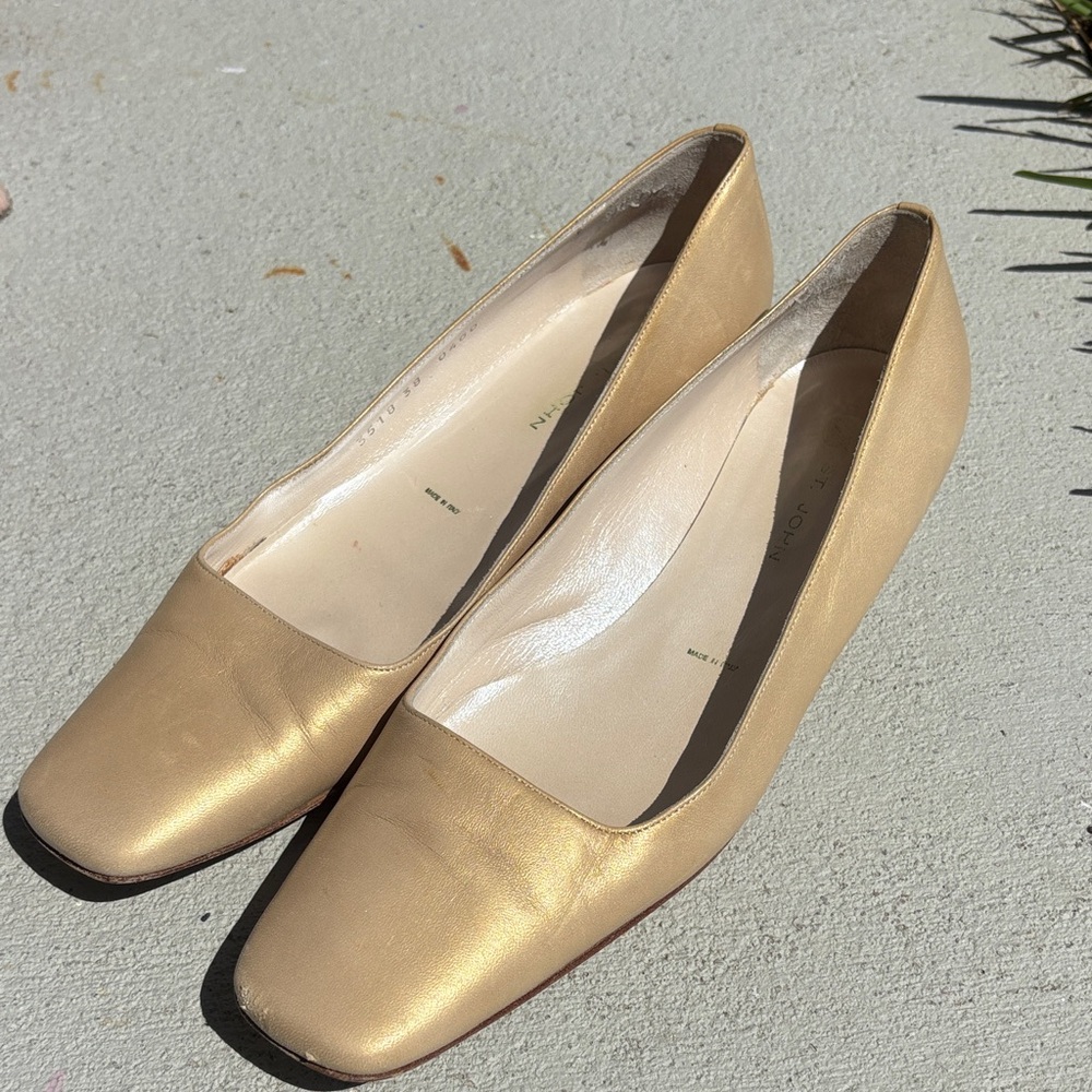 St. John Vintage  Gold Women's Flats
